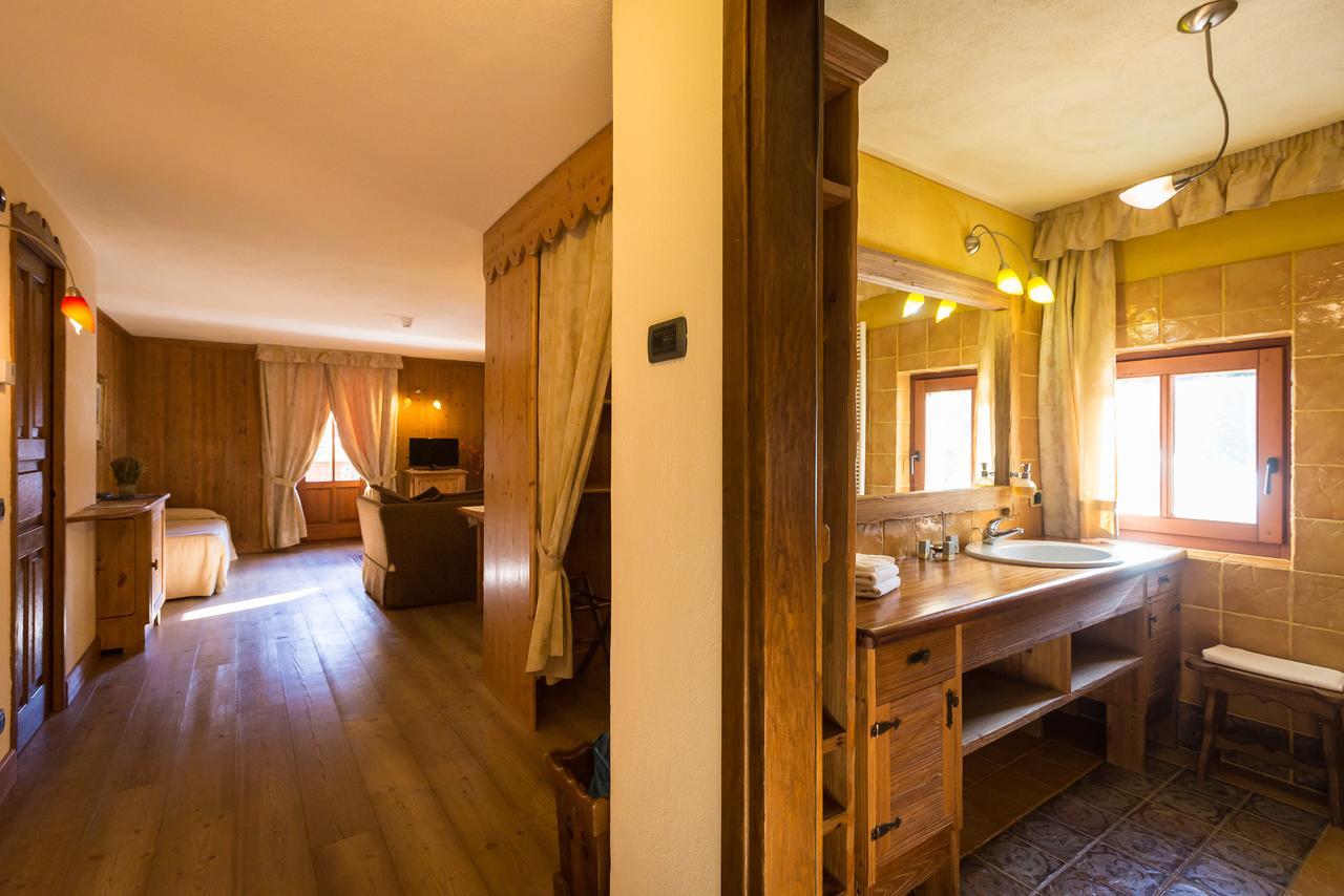 Hotel Lyshaus Gressoney-Saint-Jean Kültér fotó